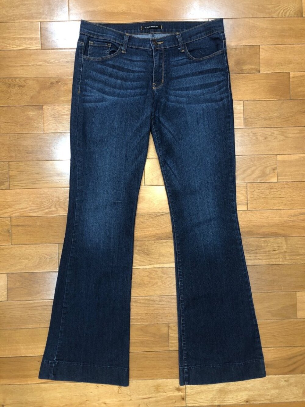 Flying Monkey Mid Rise Flare Leg Blue Jeans Retro Contemporary Size 30